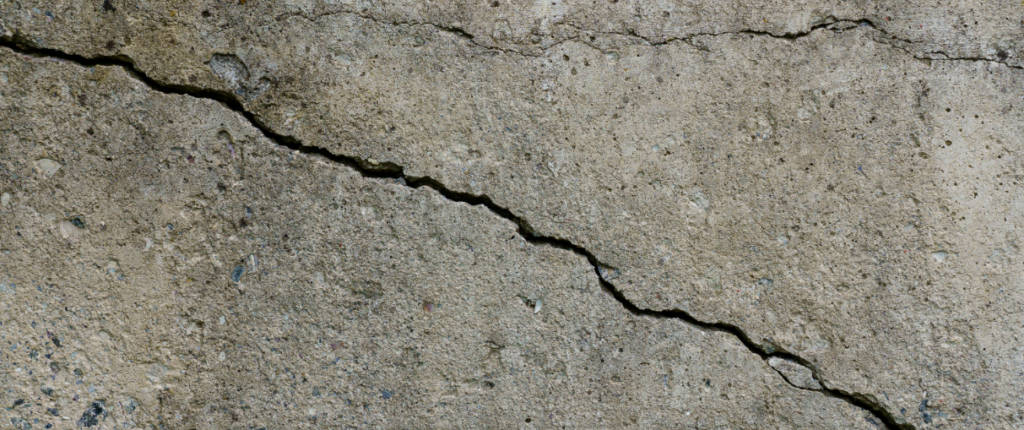 crack along a concrete foundation